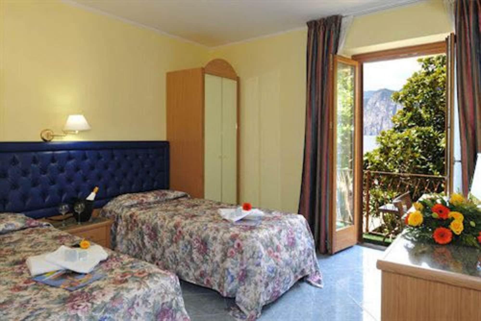 Hotel Malcesine Luaran gambar